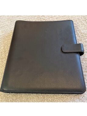 Day Timer Smooth Black Leather 7 Ring Planner Snap Close w/ Inserts 2000 Vintage